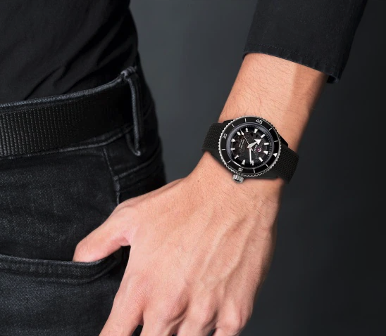 rado - captain cook high-tech ceramic