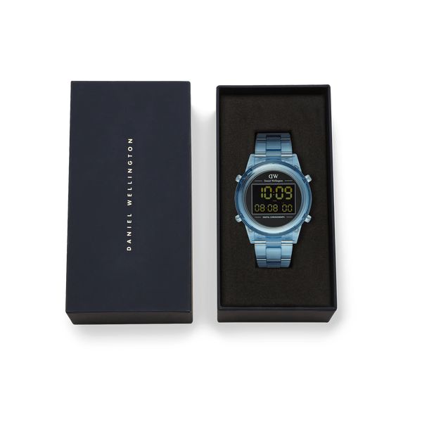 daniel wellington - retro digital light blue