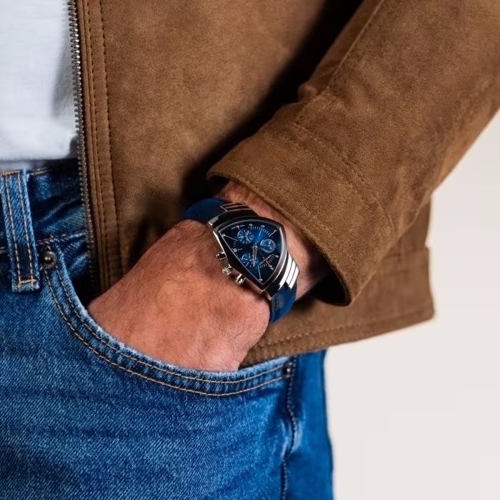 hamilton ventura chrono quartz: 5
