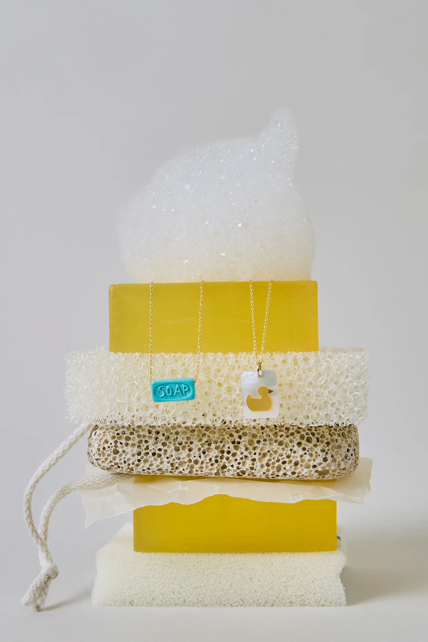 collana cameo patito madreperla