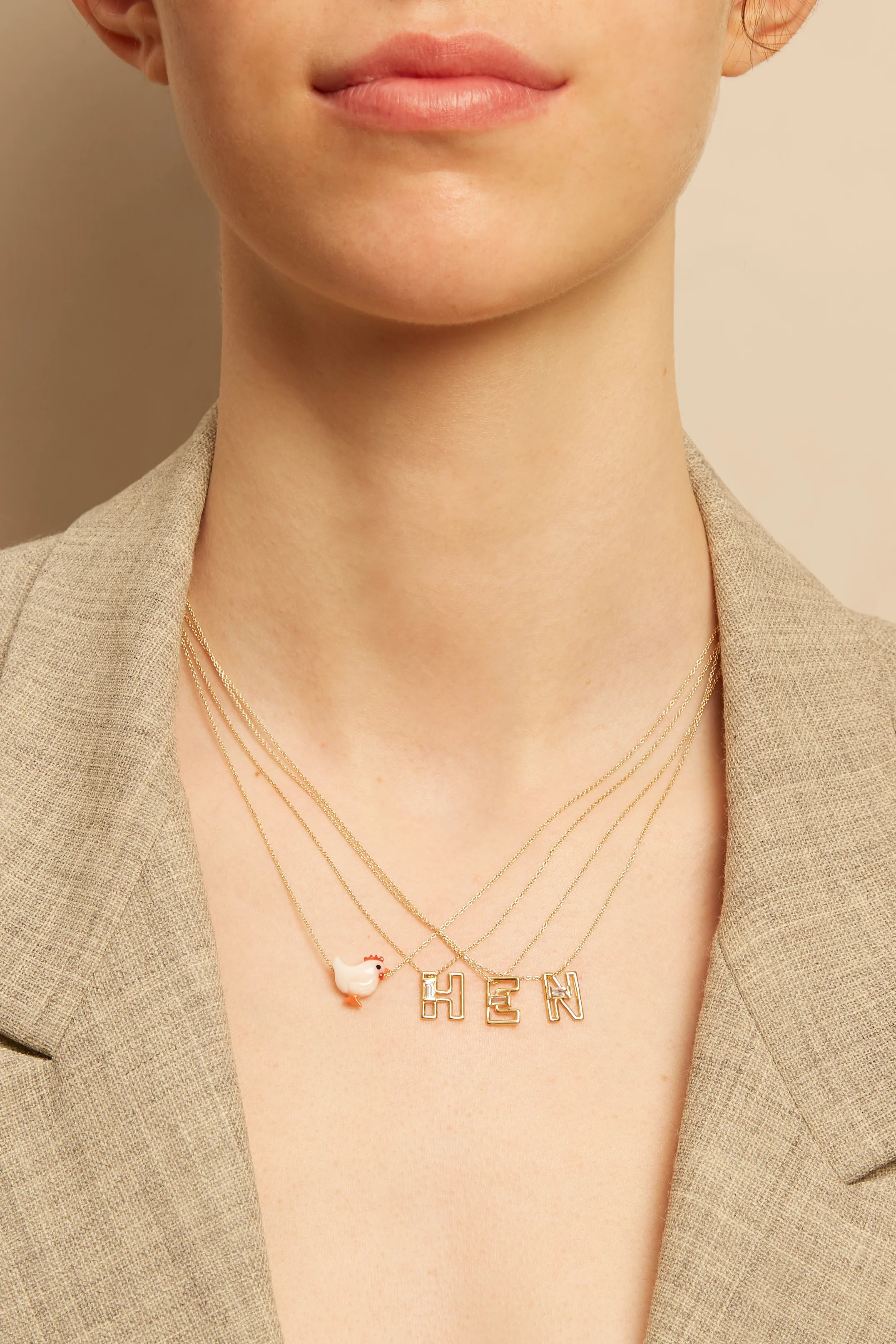 hen collana