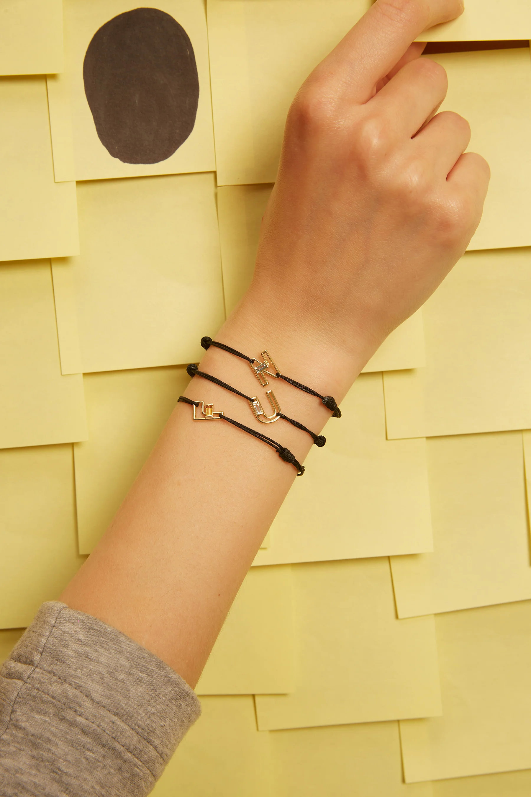 letra u ametista bracciale cordino